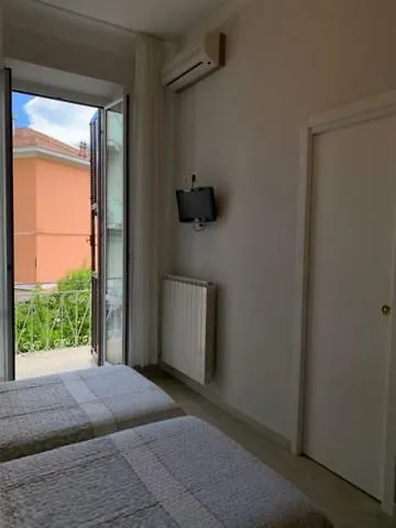 Hotel Albergo Fiorenza&Banksia Meublè Alassio