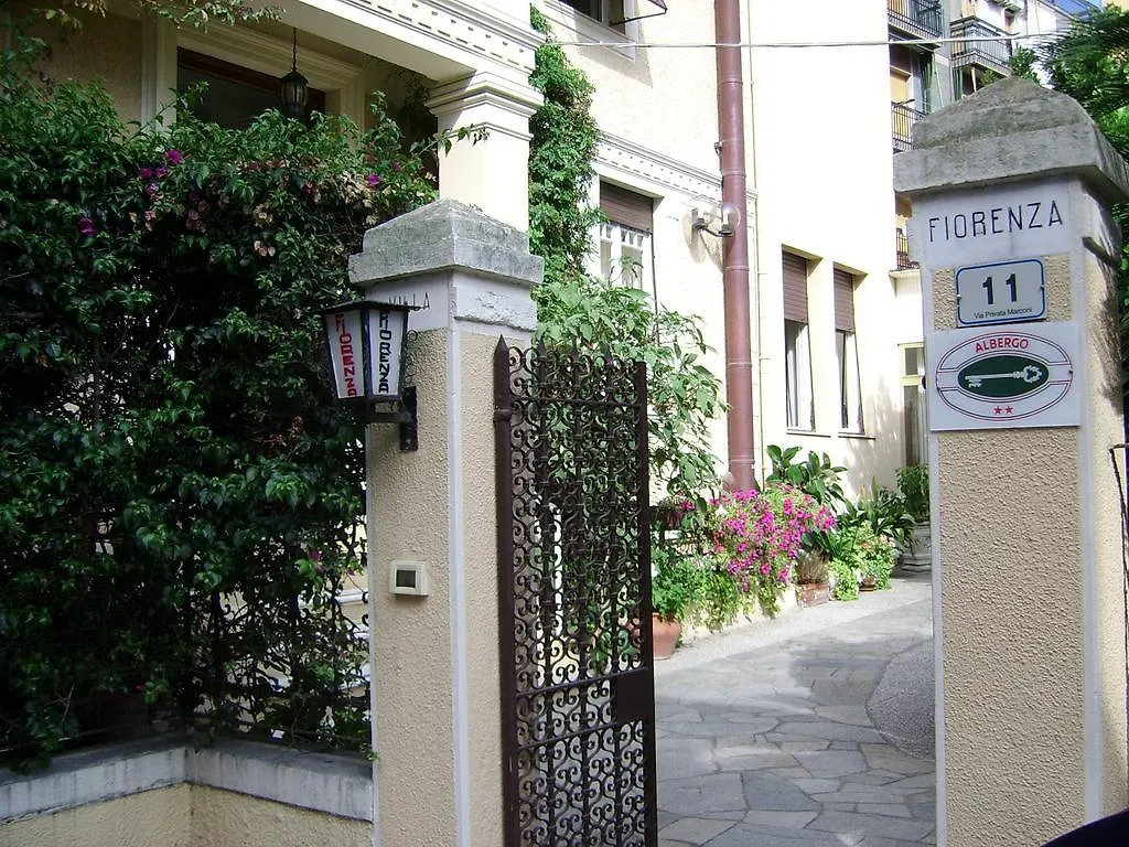 Hotel Fiorenza & Banksia Meuble Alassio