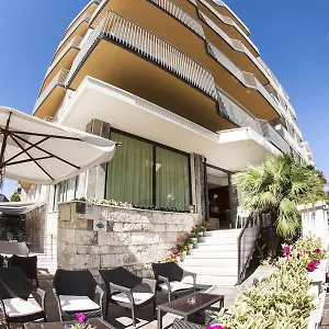 Brig Hotel Cattolica